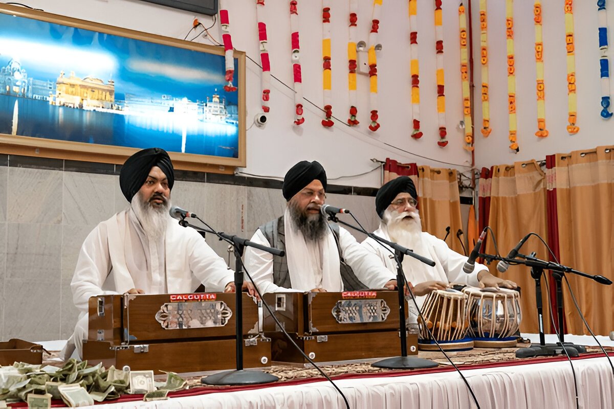 Educational & Community Programs